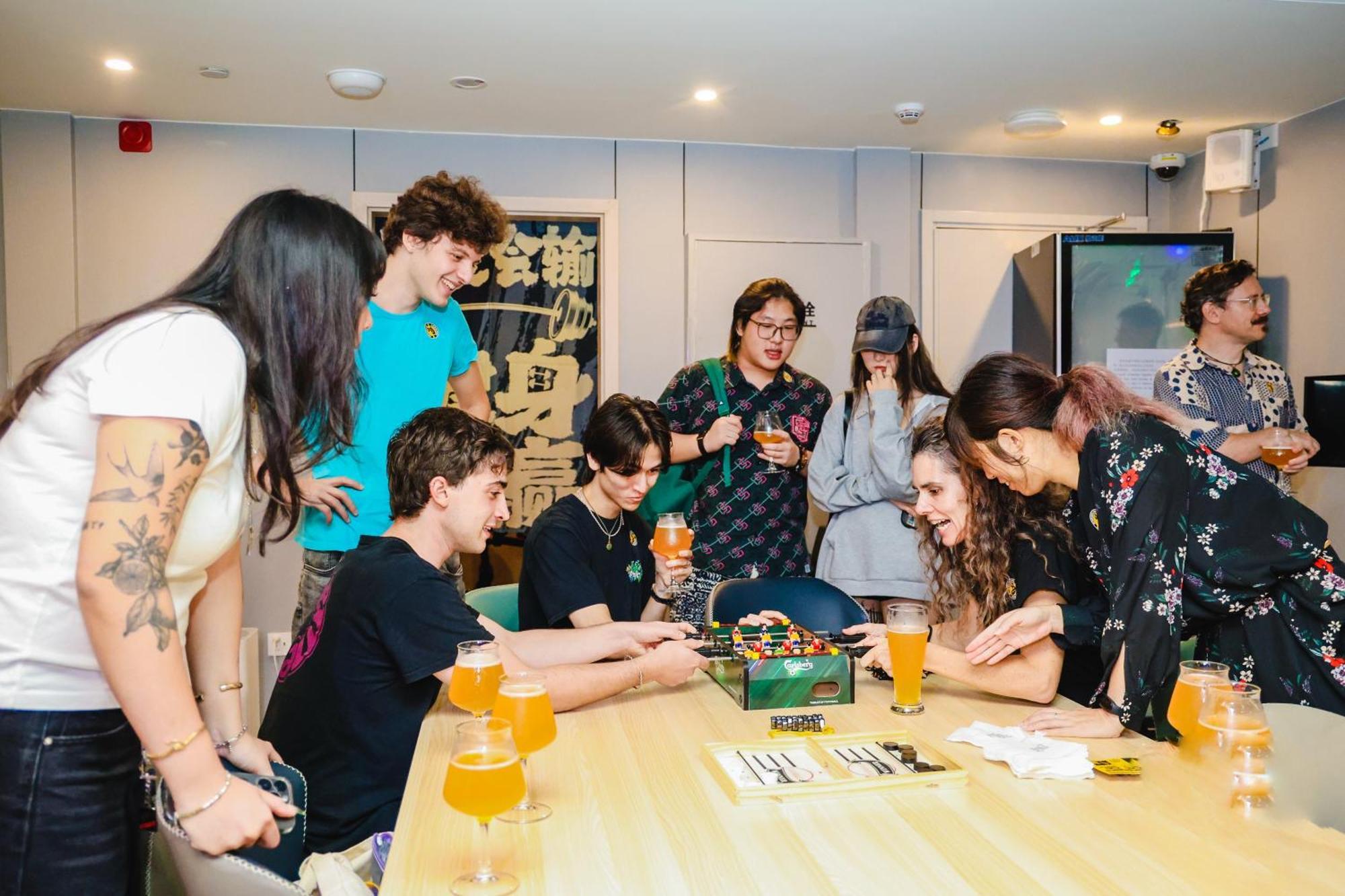 Dayin International Youth Hostel -Near People'S Square & Old Town -Social Area -Bar -Cafe -Gym -Free Laundry Luggage Storage -24H Front Desk -English Service Shanghai Extérieur photo