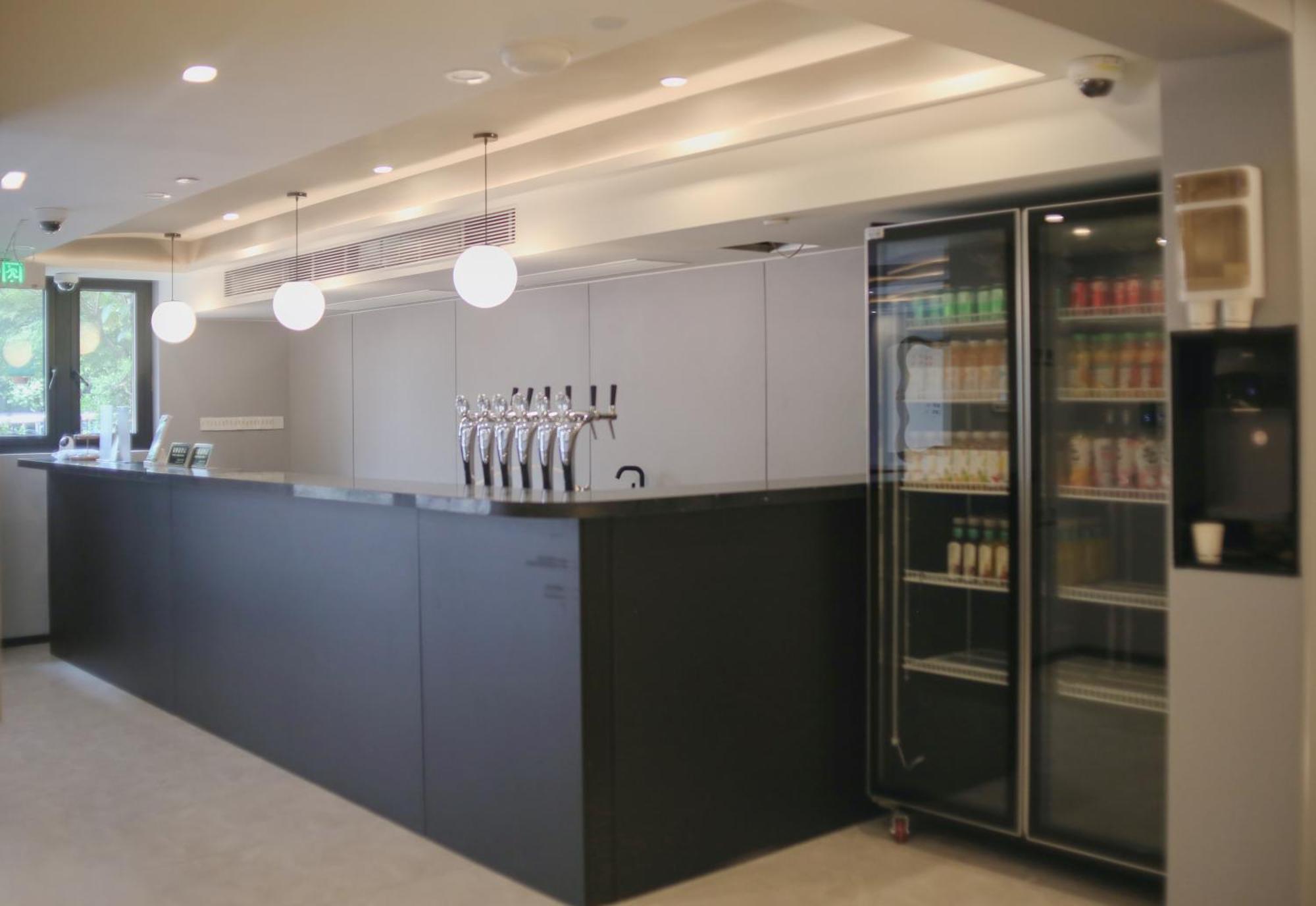 Dayin International Youth Hostel -Near People'S Square & Old Town -Social Area -Bar -Cafe -Gym -Free Laundry Luggage Storage -24H Front Desk -English Service Shanghai Extérieur photo