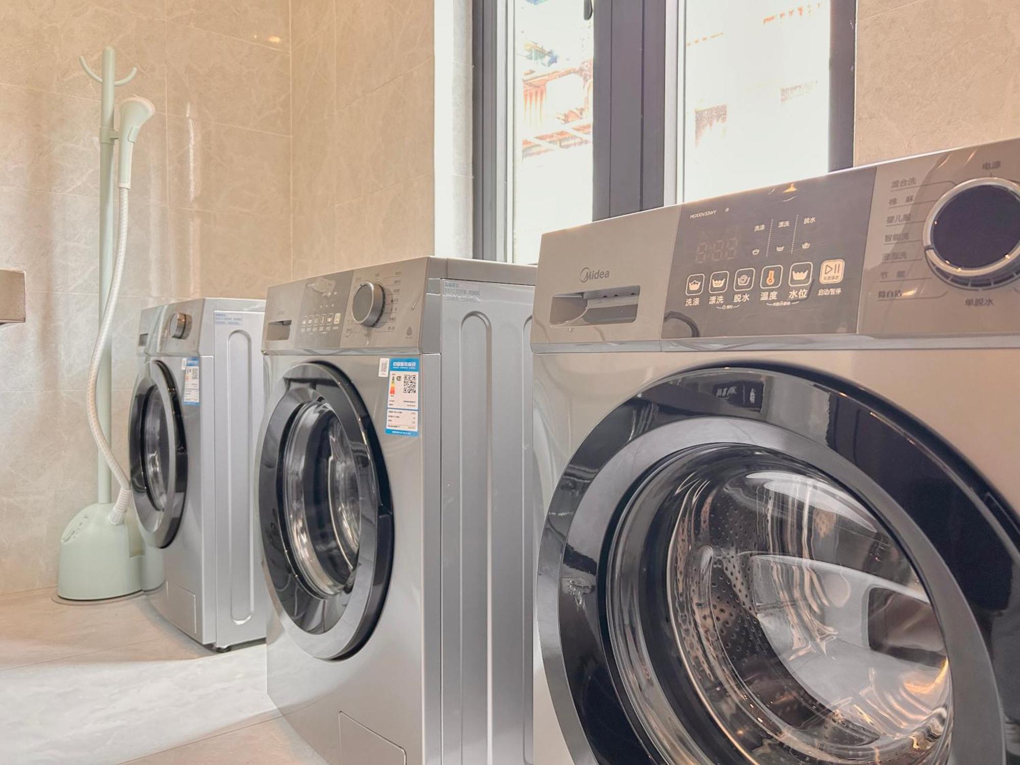 Dayin International Youth Hostel -Near People'S Square & Old Town -Social Area -Bar -Cafe -Gym -Free Laundry Luggage Storage -24H Front Desk -English Service Shanghai Extérieur photo